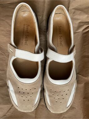 Josef Seibel Mary Janes